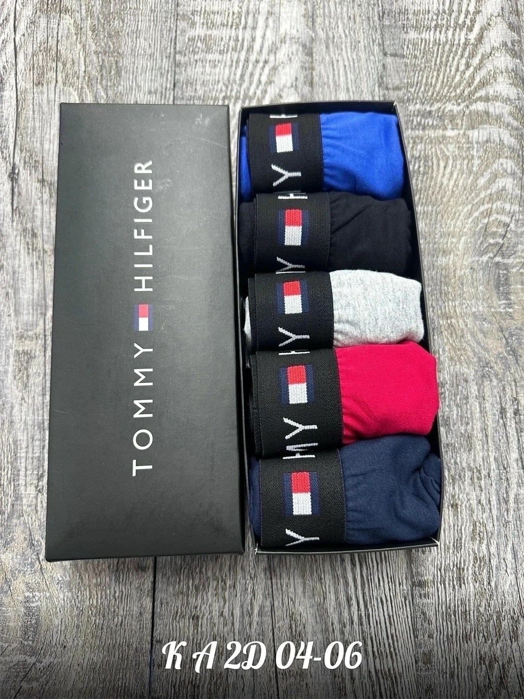 tommy hilfiger трусы мужские,комплект трусов tommy hilfiger,мужские наборы трусов tommy hilfiger,комплект трусов боксеры tommy hilfiger,трусы мужские комплект томми хилфигер