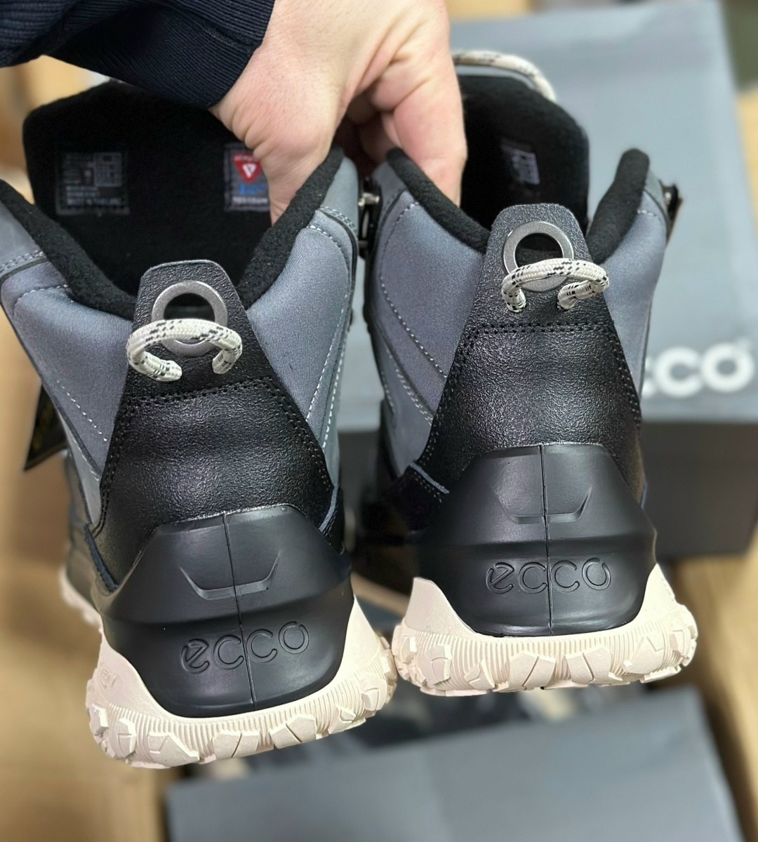 зимние ботинки ecco ult trn mid leather цвет black/grape leaf,ботинки утепленные мужские ecco ult-trn 29585420299 черный,ботинки ecco зимние,ботинки утепленные мужские ecco ult-trn черный,ботинки мужс