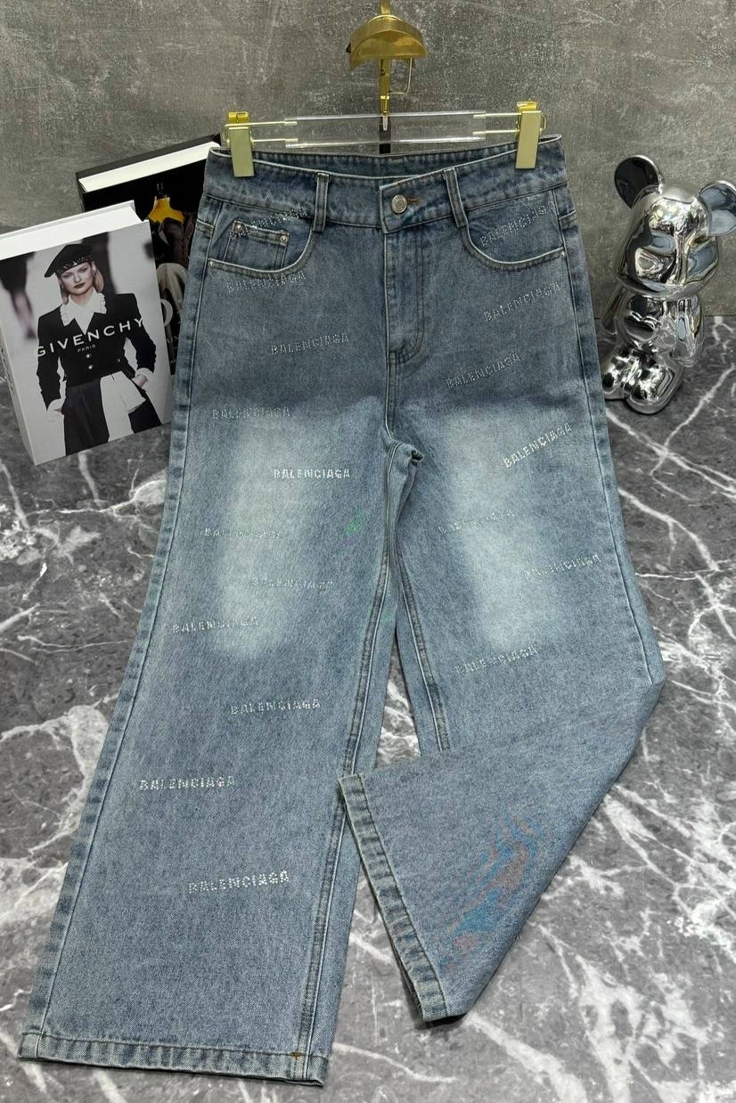 женские джинсы,модные джинсы,стильные джинсы,джинсы,джинсовые брюки