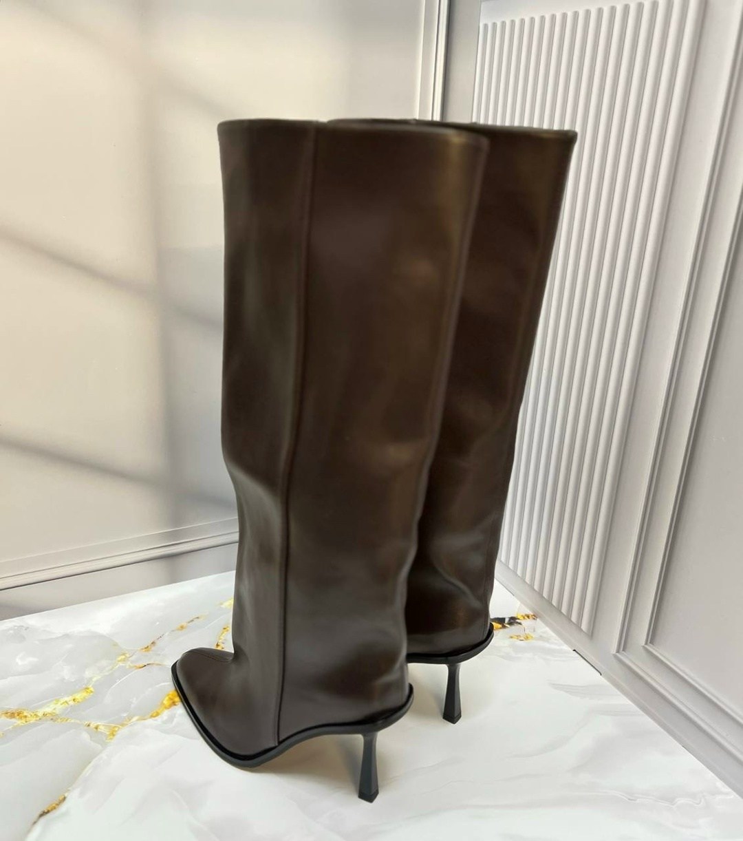 женские сапоги,сапоги,сапоги до колена на высоком каблуке с острым носком,,сапоги на шпильке