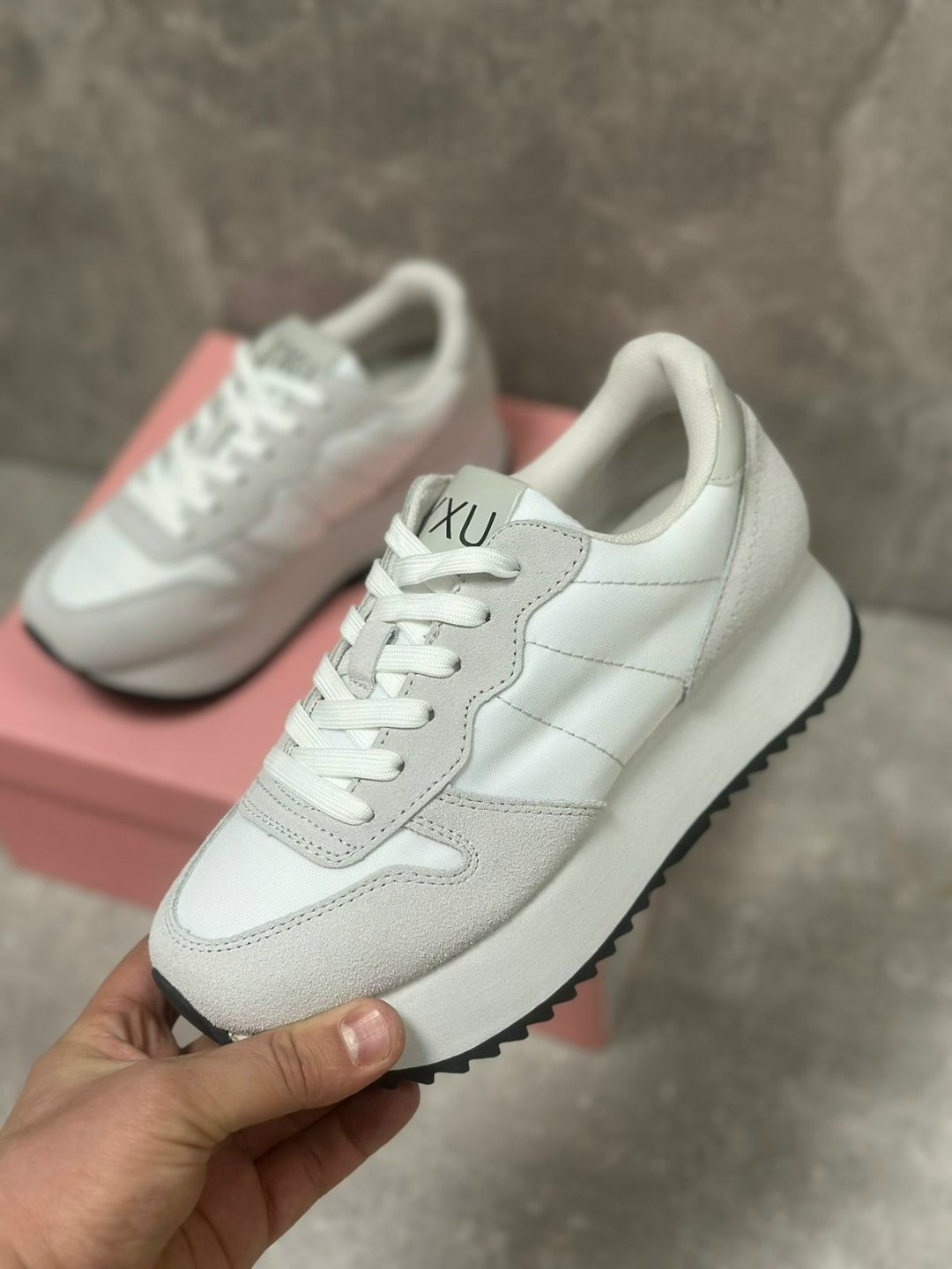 женские кроссовки,кроссовки,брендовые кроссовки,кроссовки armani exchange,кроссовка