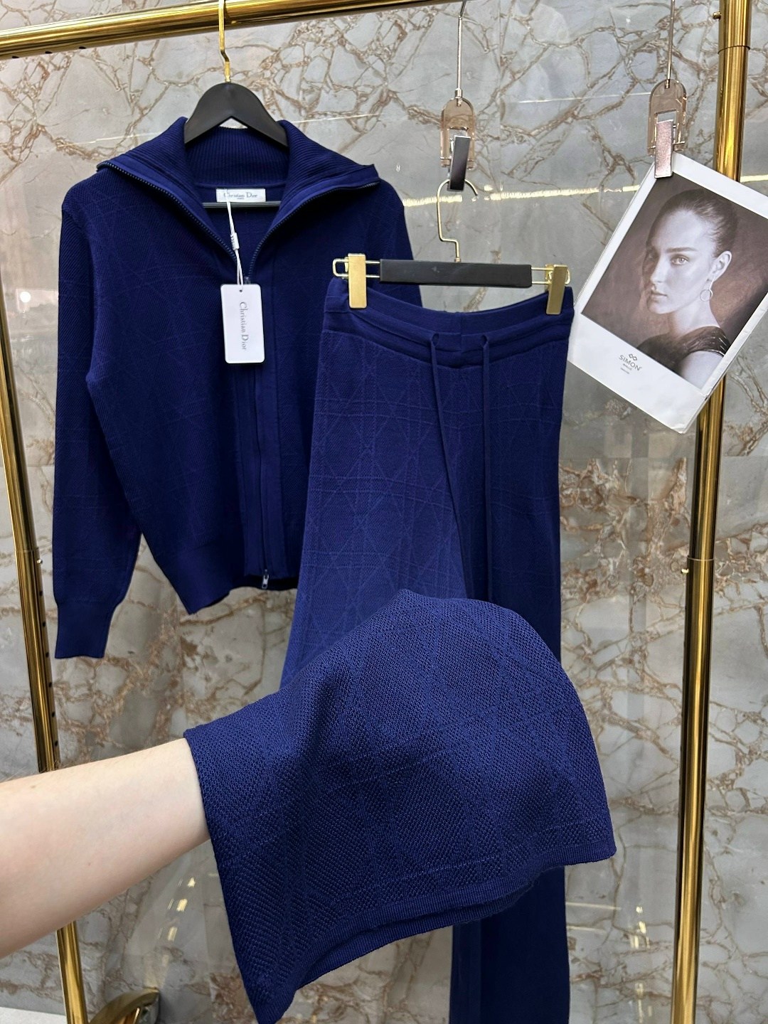 кашемировый костюм loro piana,трикотажные костюмы,костюм loro piana,костюм женский dior,спортивные костюм
