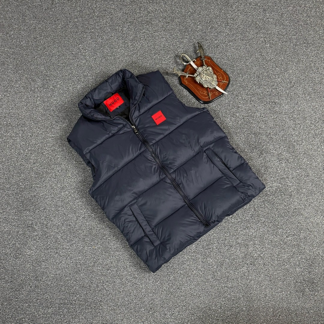 жилетка хуго босс мужская,мужской жилет,мужская жилетка,жилетка безрукавка,жилет