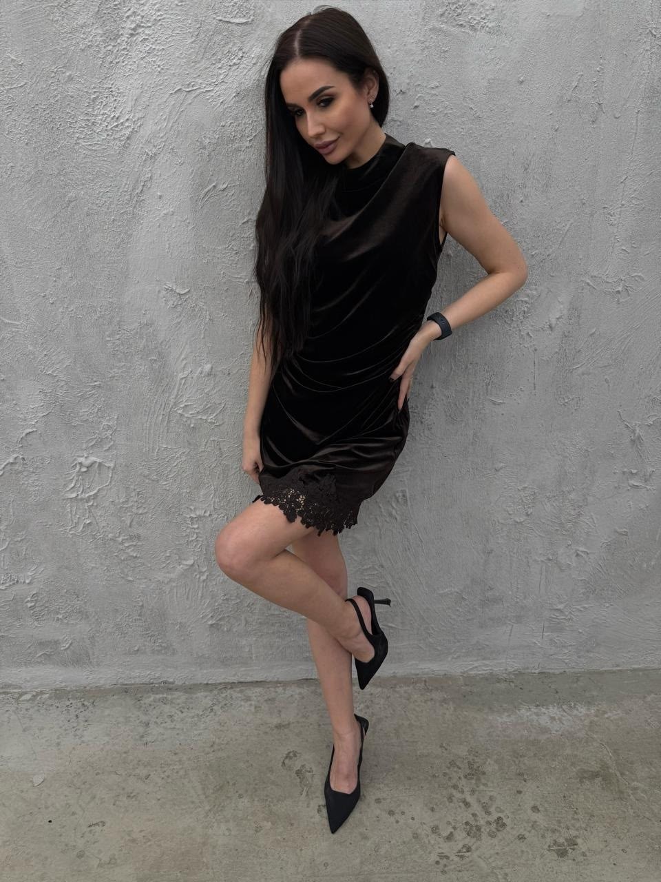 платье бархатное,стильное платье,платье велюр,платье,черное бархатное платье