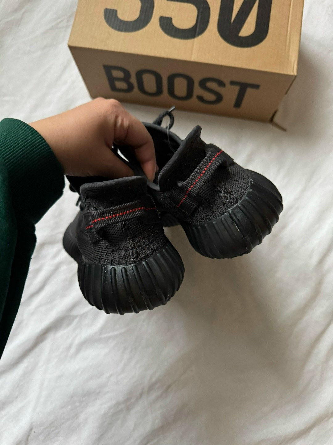 adidas yeezy boost 350 v 2,adidas yeezy boost 350,adidas yeezy boost 350 v2 black,yeezy boost 350 v 2,adidas yeezy boost