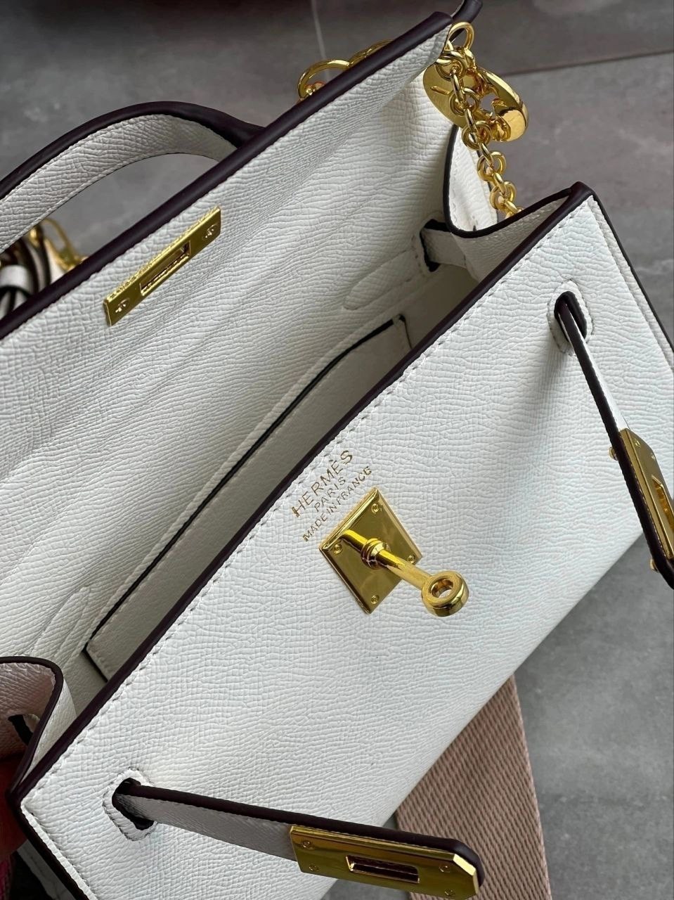 коробка для сумки 25 келли hermes,сумка брендовая в подарок hermes гермес,сумка женская маленькая hermes,сумка hermes,женская сумка hermes