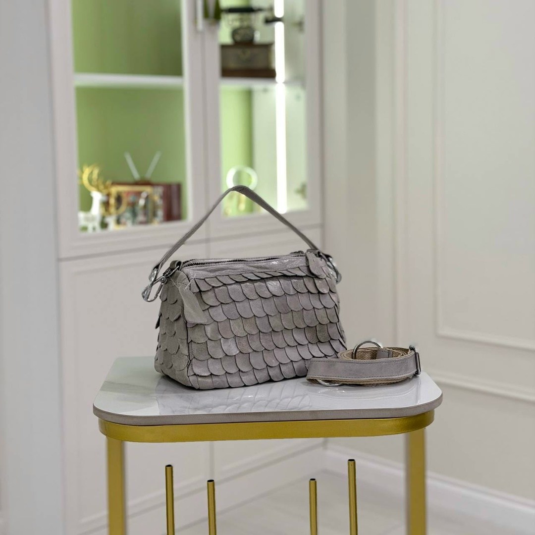 сумка женская на,сумка,сумочка,сумка чешуйками,кожаная сумка