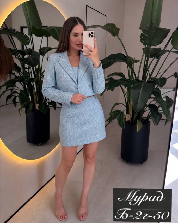твидовый костюм юбка и укороченный жакет,женские костюмы с юбкой,костюм юбка и пиджак,твидовый костюм,костюм с юбкой букле