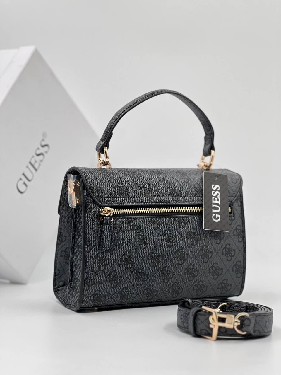 женская сумка guess,сумка guess,сумка на плечо guess,женская сумка от бренда guess,guess сумка кросс-боди