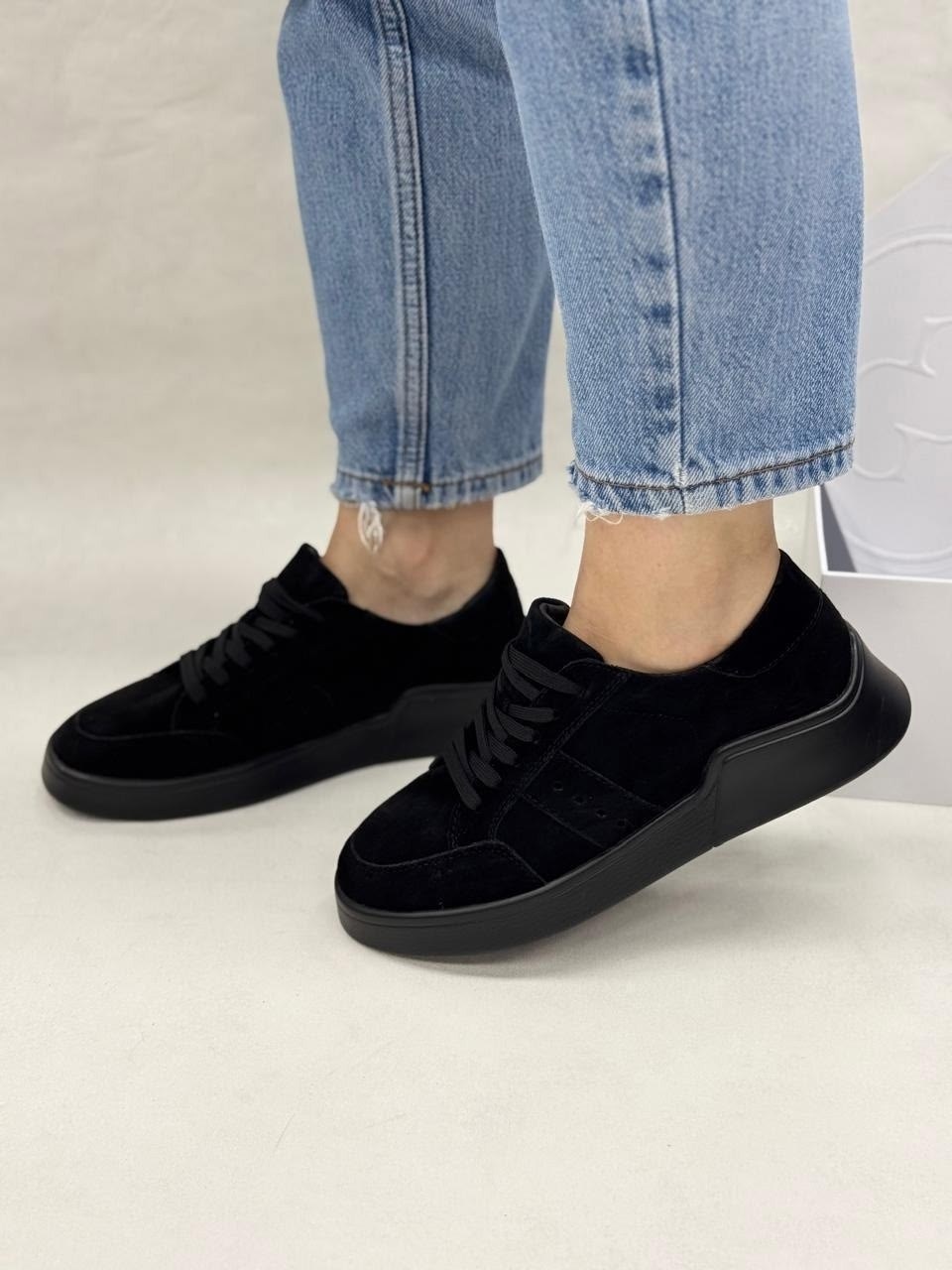 ,черные замшевые кеды,кроссовки замшевые,женские черные замшевые низкие кеды от anesia,кроссовки черные