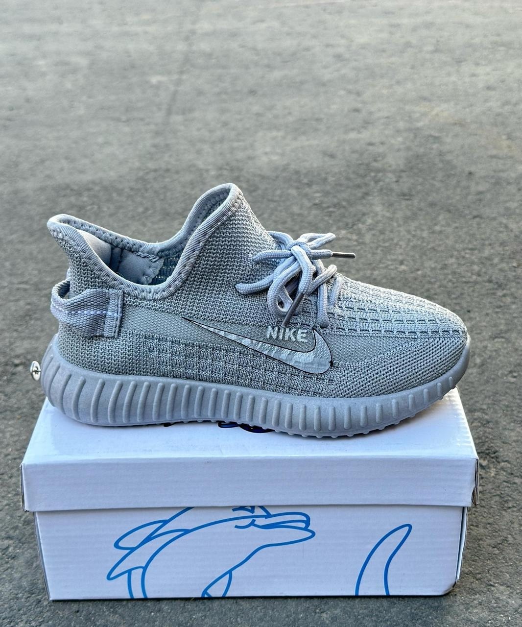 кроссовки изики женские настоящие,кроссовки,женские кроссовки,кроссовки изики,кроссовки изи