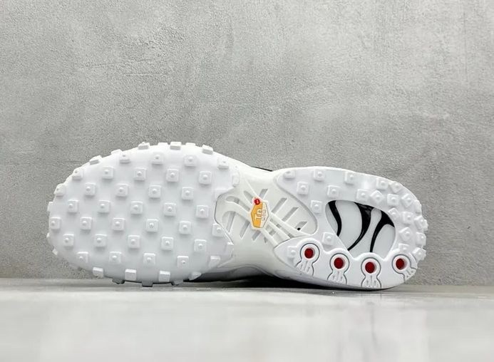 кроссовки nike air max plus,кроссовки nike wmns air max plus,кроссовки nike air max plus tn,nike air max plus tn,nike air max plus white