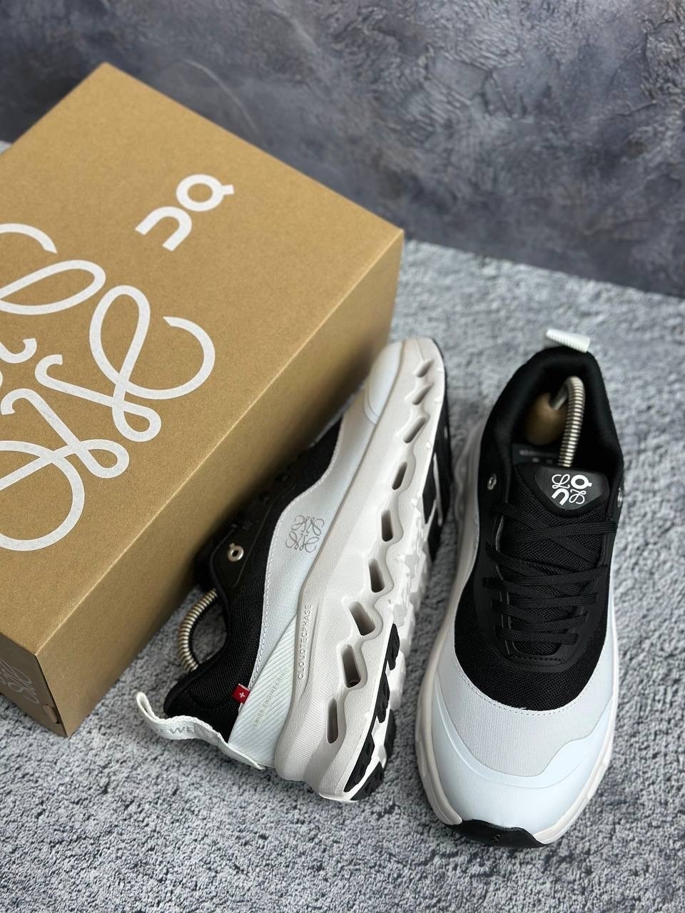 кроссовки loewe,кроссовки,кроссовки унисекс,кроссовки для бега,мужские кроссовки