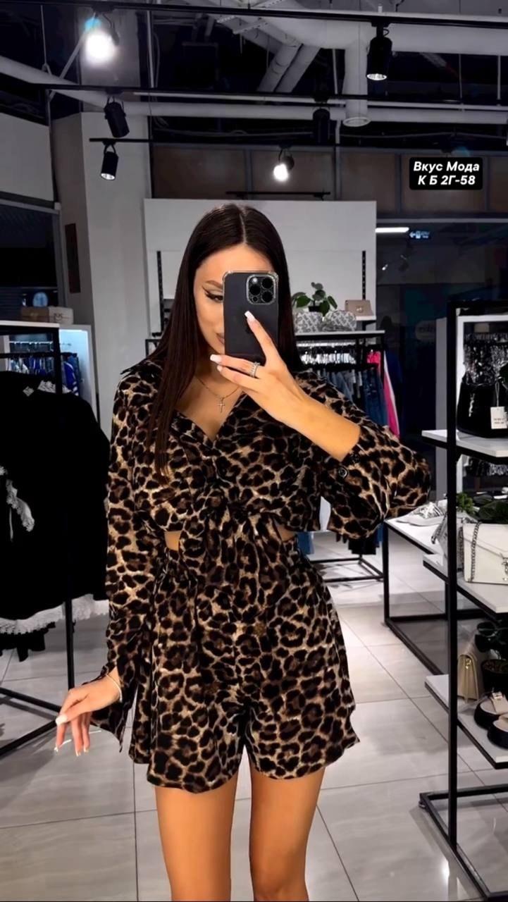 костюм леопардовый,костюм летний леопардовый шорты и рубашка,женский костюм с шортами,леопардовый костюм с шортами