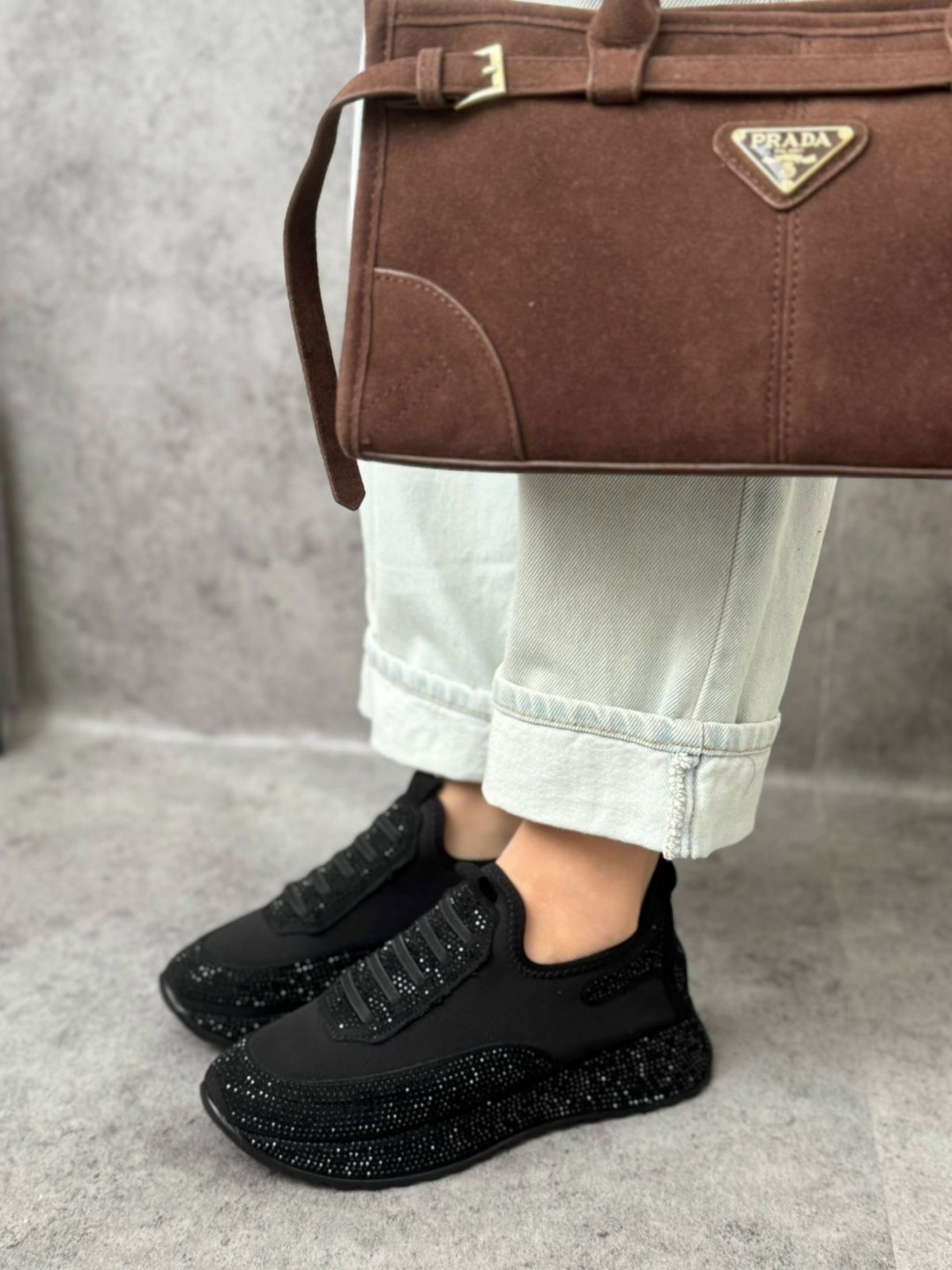 ,кроссовки женскиe,черные кроссовки,кроссовки черные женские,удобные кроссовки