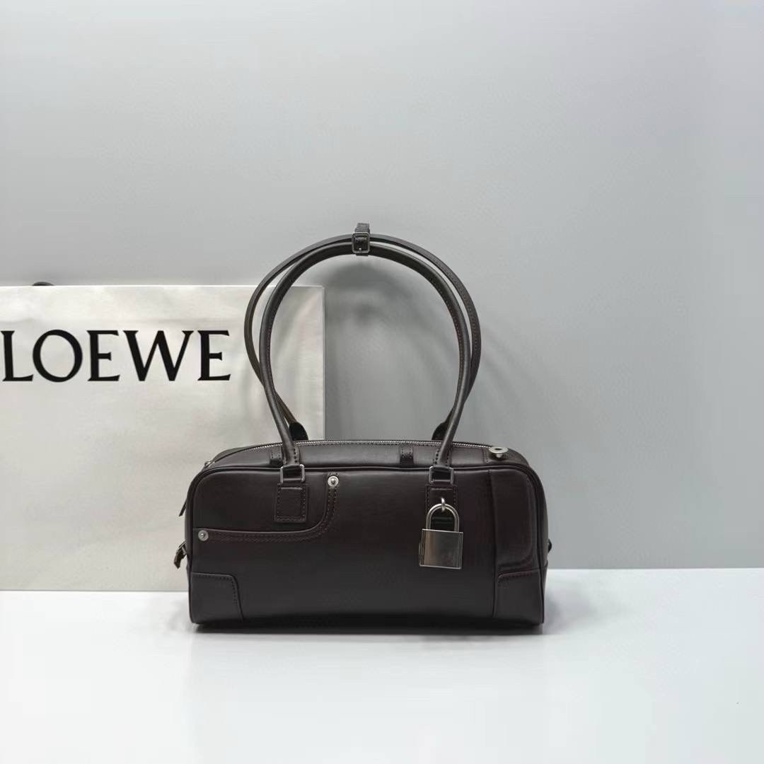 модная сумка,сумка loewe,бордовая сумка loewe,дорожная сумка,сумка женская