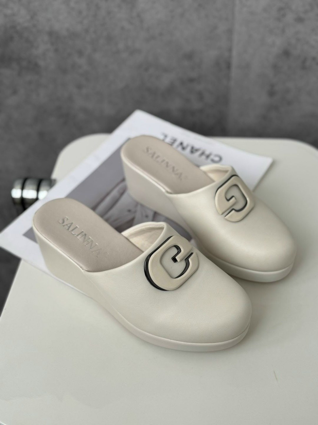 ,женская ,шлепанцы женские,женские босоножки,мюли женские