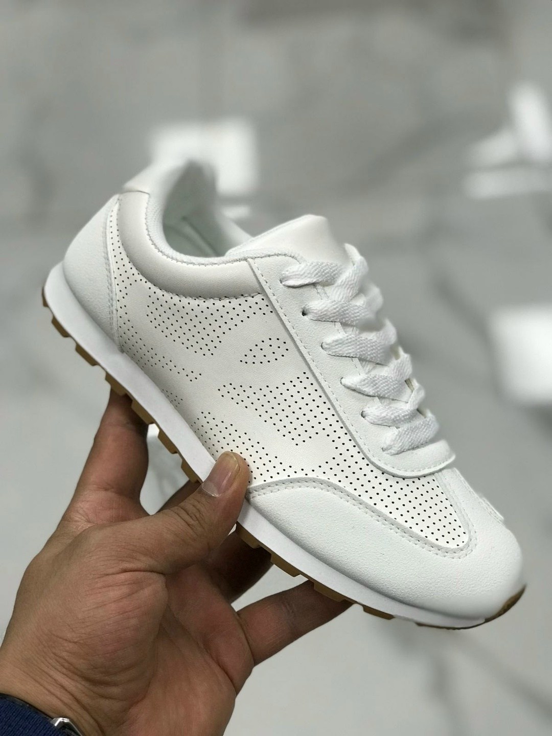 ,спортивная ,повседневные кроссовки,кроссовки мужские коричневые,спортивная  мужская