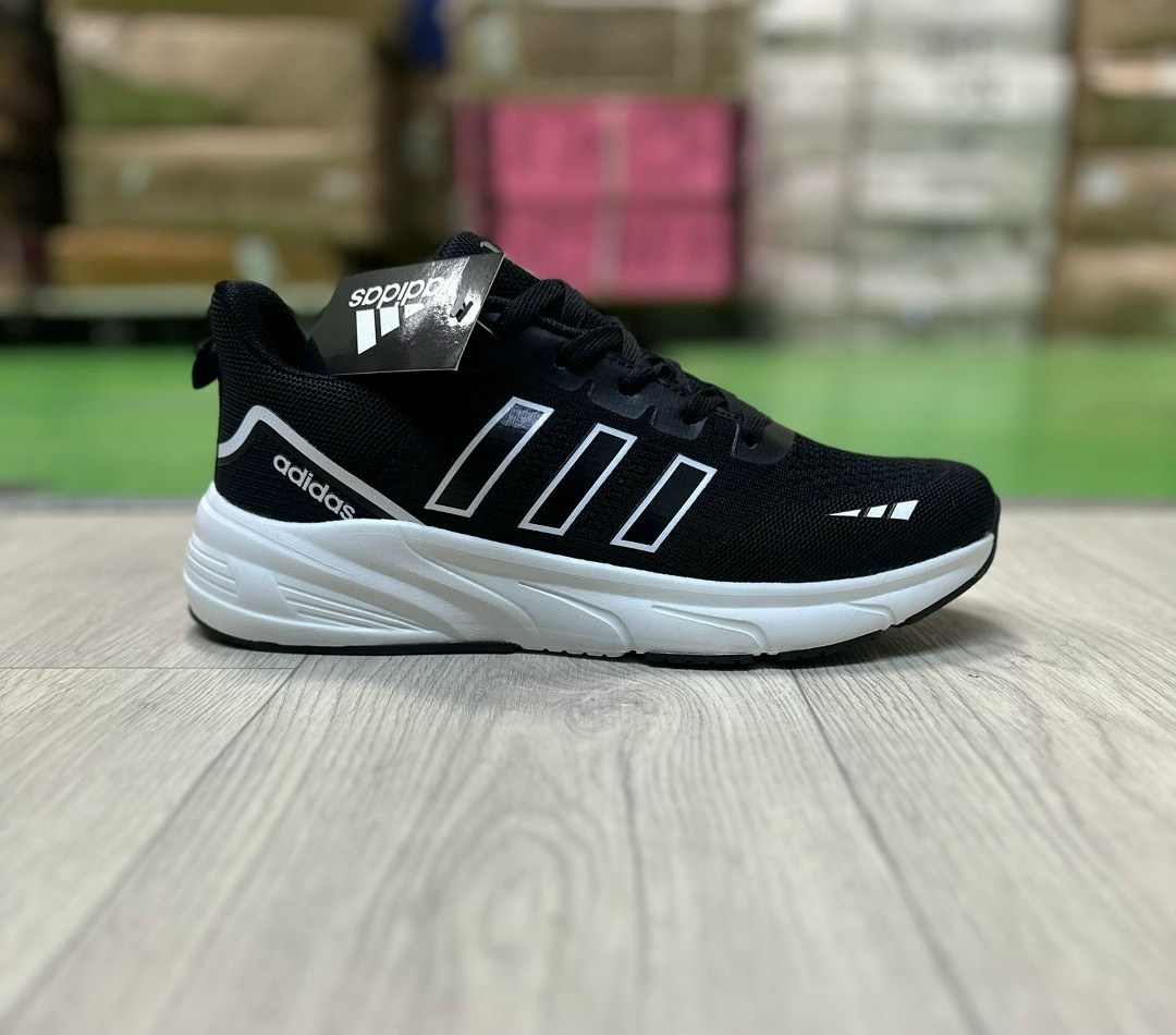 кроссовки adidas,мужские кроссовки adidas,кроссовки,кроссовки adidas energy boost,спортивные кроссовки мужские