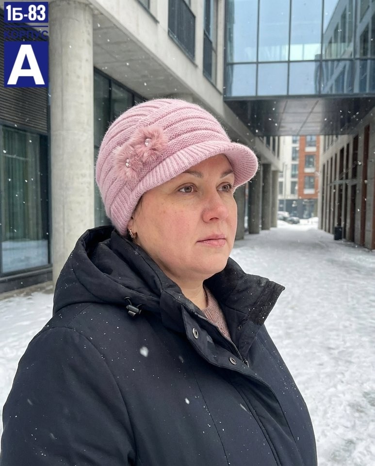 вязаные шапки,женская зимняя шапка,вязаная шляпа,шапка женская с козырьком,шапка