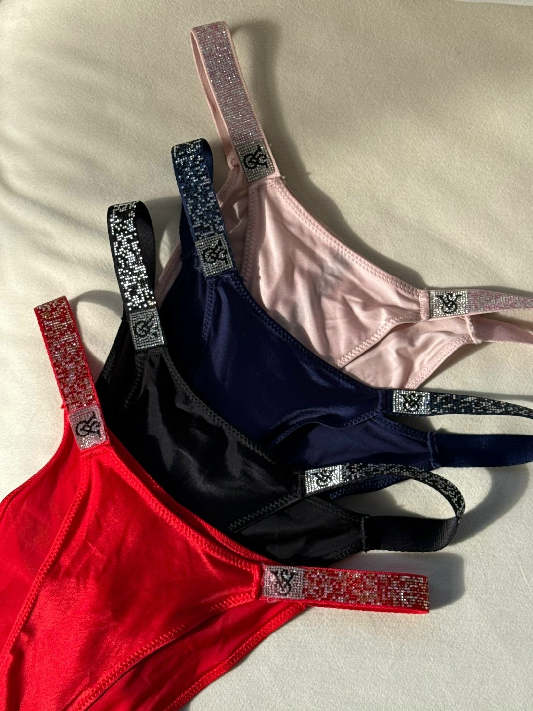 бюстгальтер женские,бюстгальтер,белье женское,пуш ап бюстгальтер,лифчик