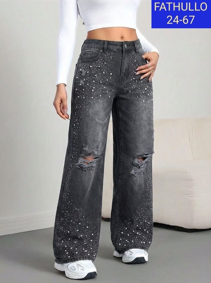 женские джинсы со стразами,джинсы со стразами,джинсы женские,джинсы со стразами широкие,модные джинсы