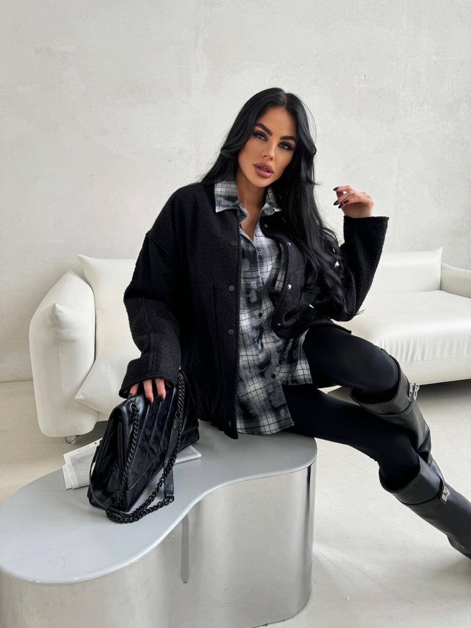 рубашка в клетку оверсайз со стразами perferita,рубашка куртка оверсайз в клетку,куртка стильная,рубашка оверсайз в клетку женская,рубашка в клетку оверсайз