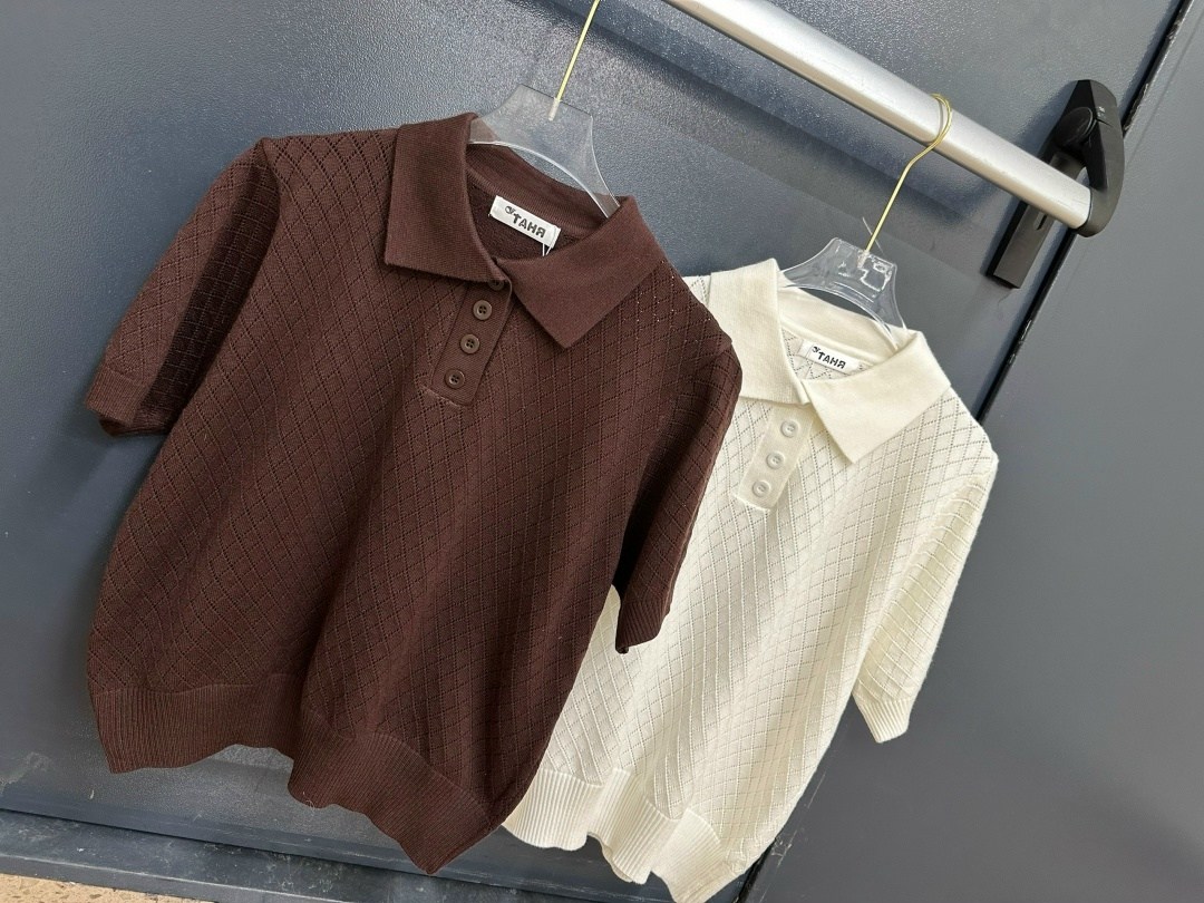 бежевый джемпер,джемпер поло,поло рубашка,вязаное поло,трикотажная рубашка
