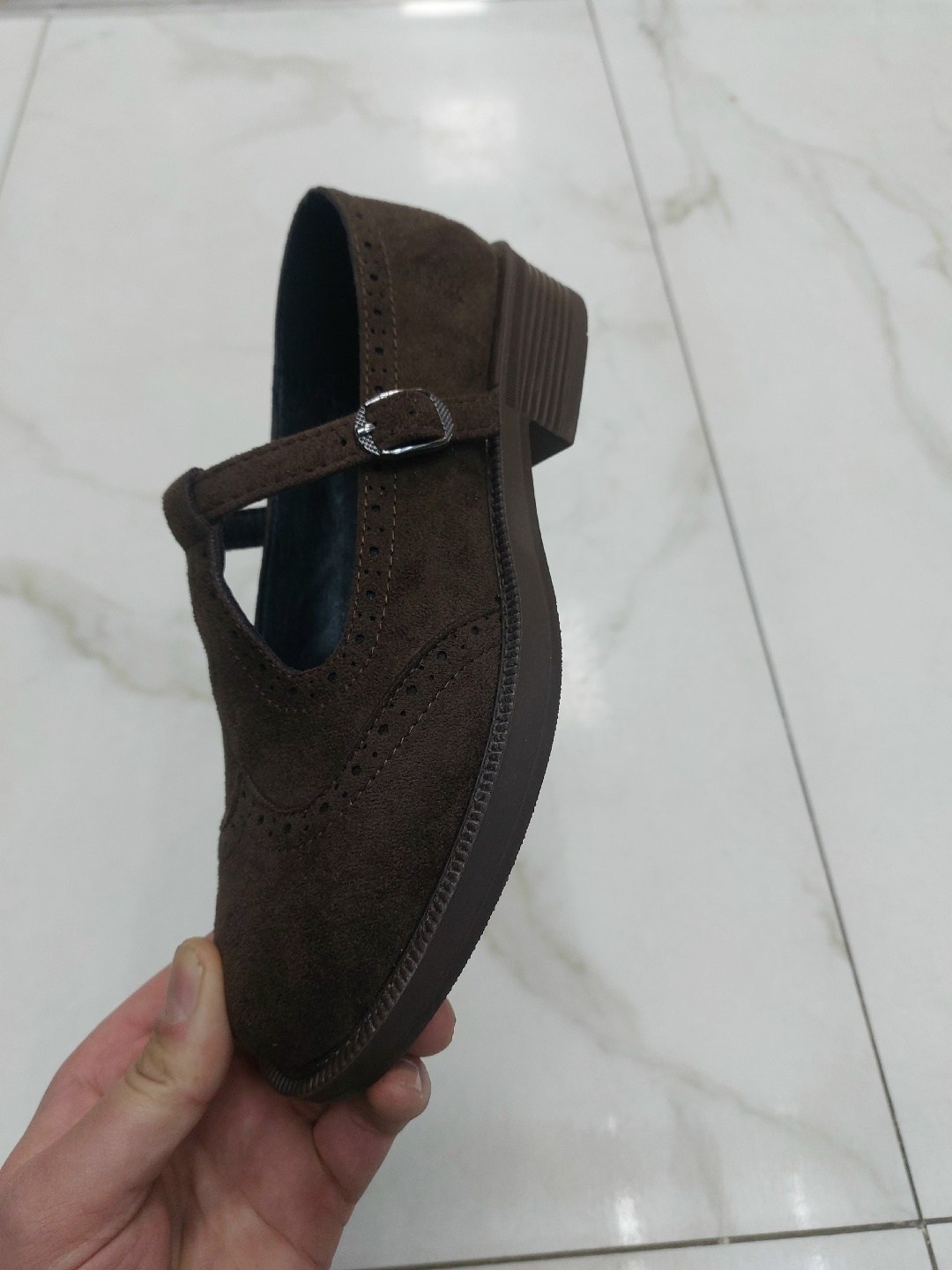 ,женская ,женские кожаные коричневые туфли miu miu,обуви, туфли