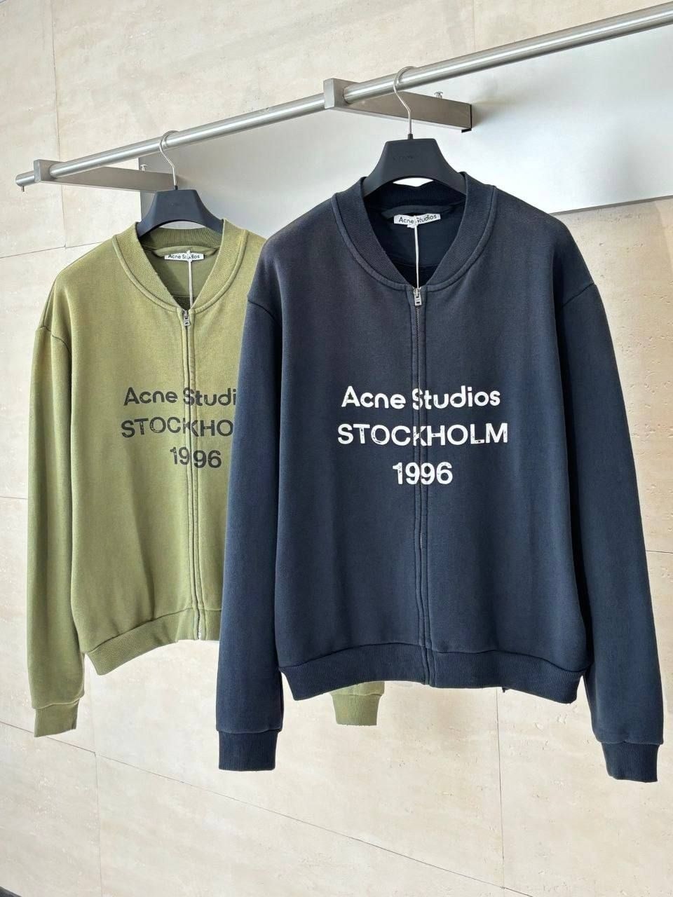 чонгук из bts,bts jungkook,bts airport,бтс аэропорт,чонгук