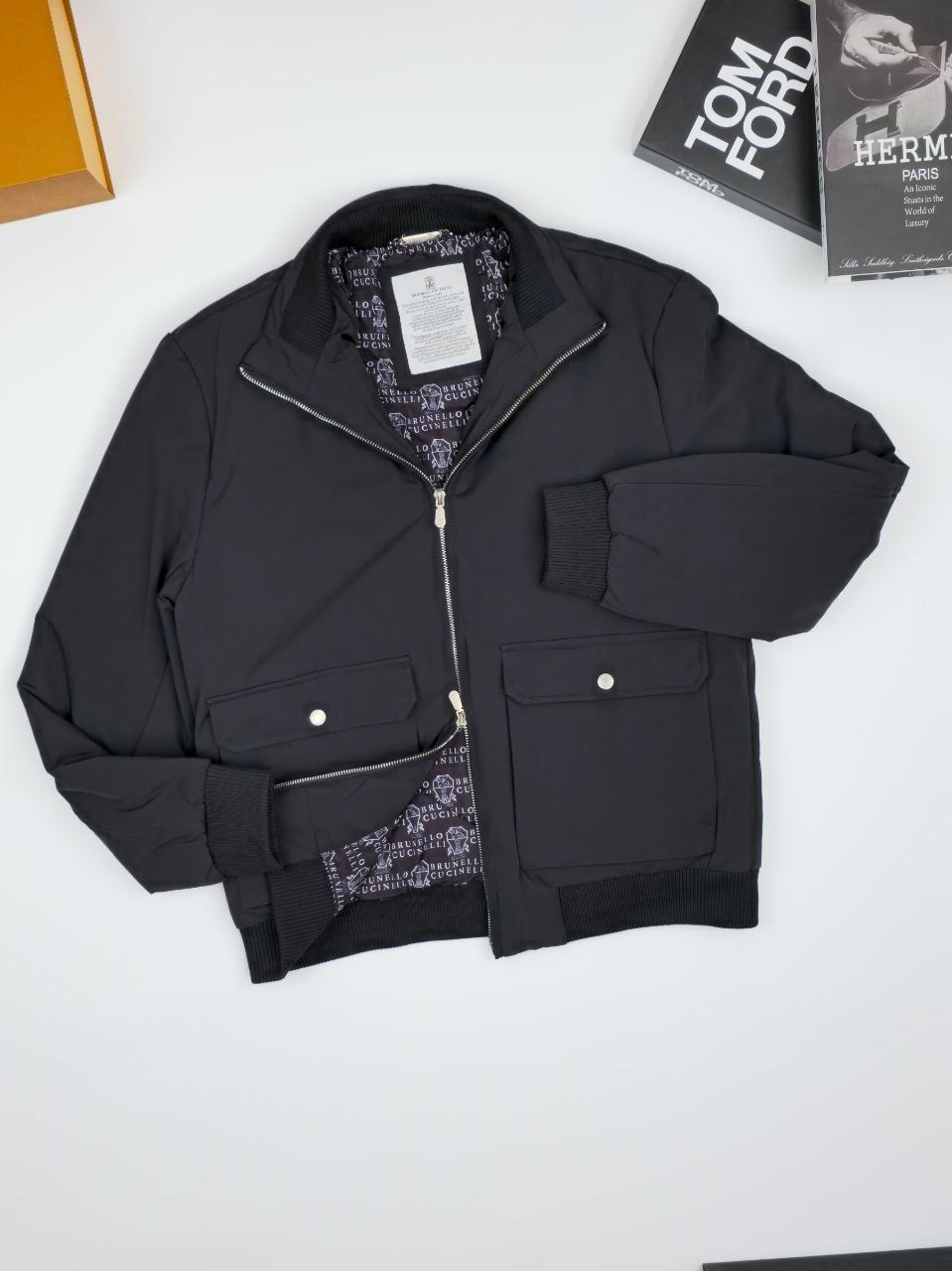 куртка,куртка демисезонная,куртка бомбер,мужская куртка,мужская куртка бомбер