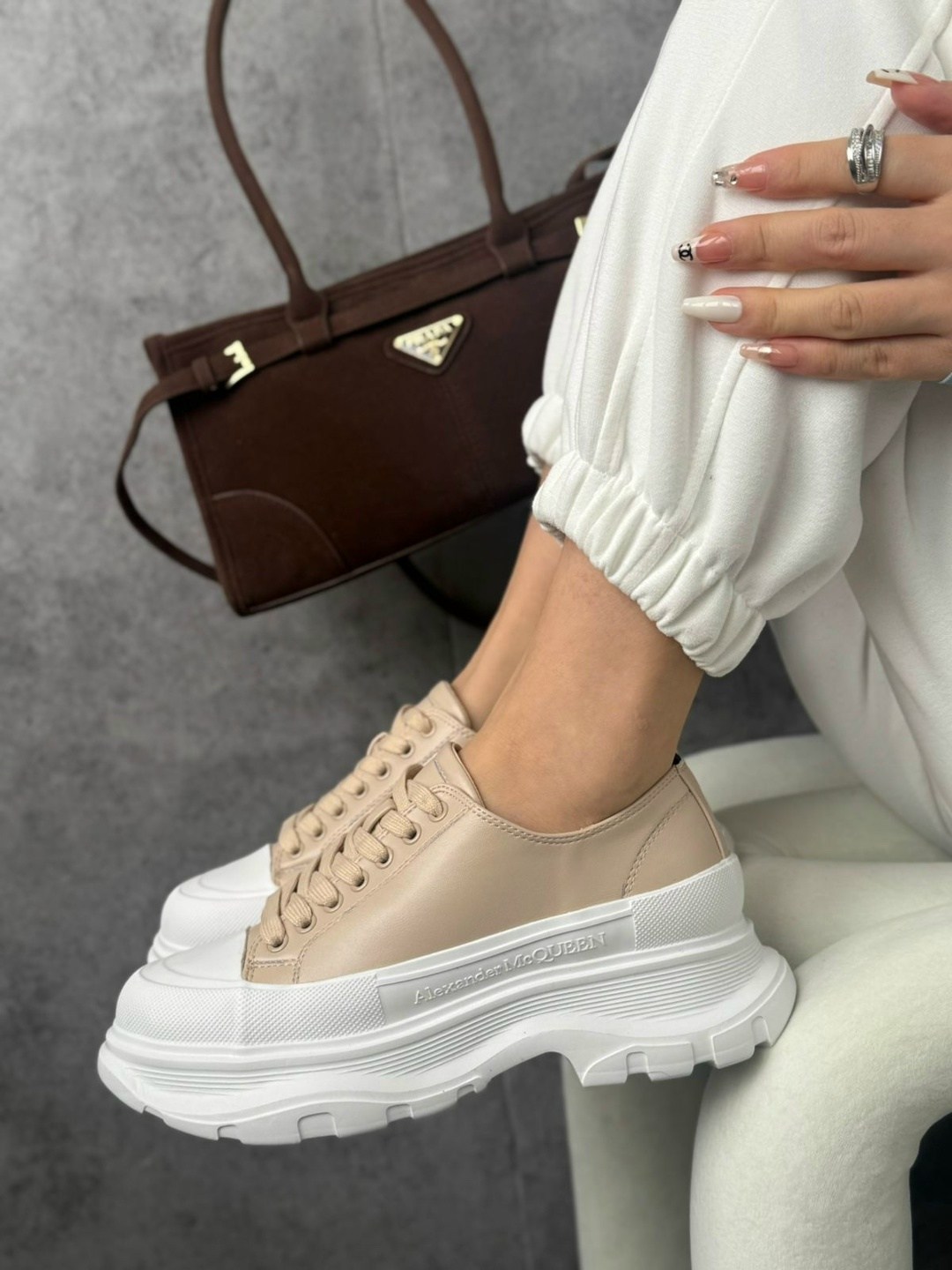 ,женская ,кроссовки женскиe,кеды женски,обуви