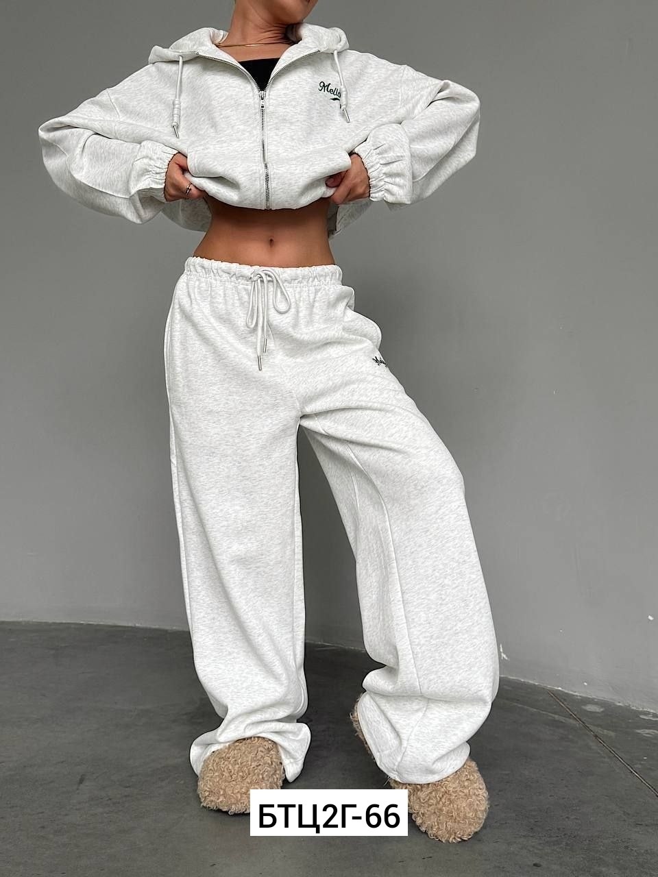 женский спортивный костюм,спортивный костюм,женский спортивный костюм на флисе,костюм спортивный mai,костюм с брюками