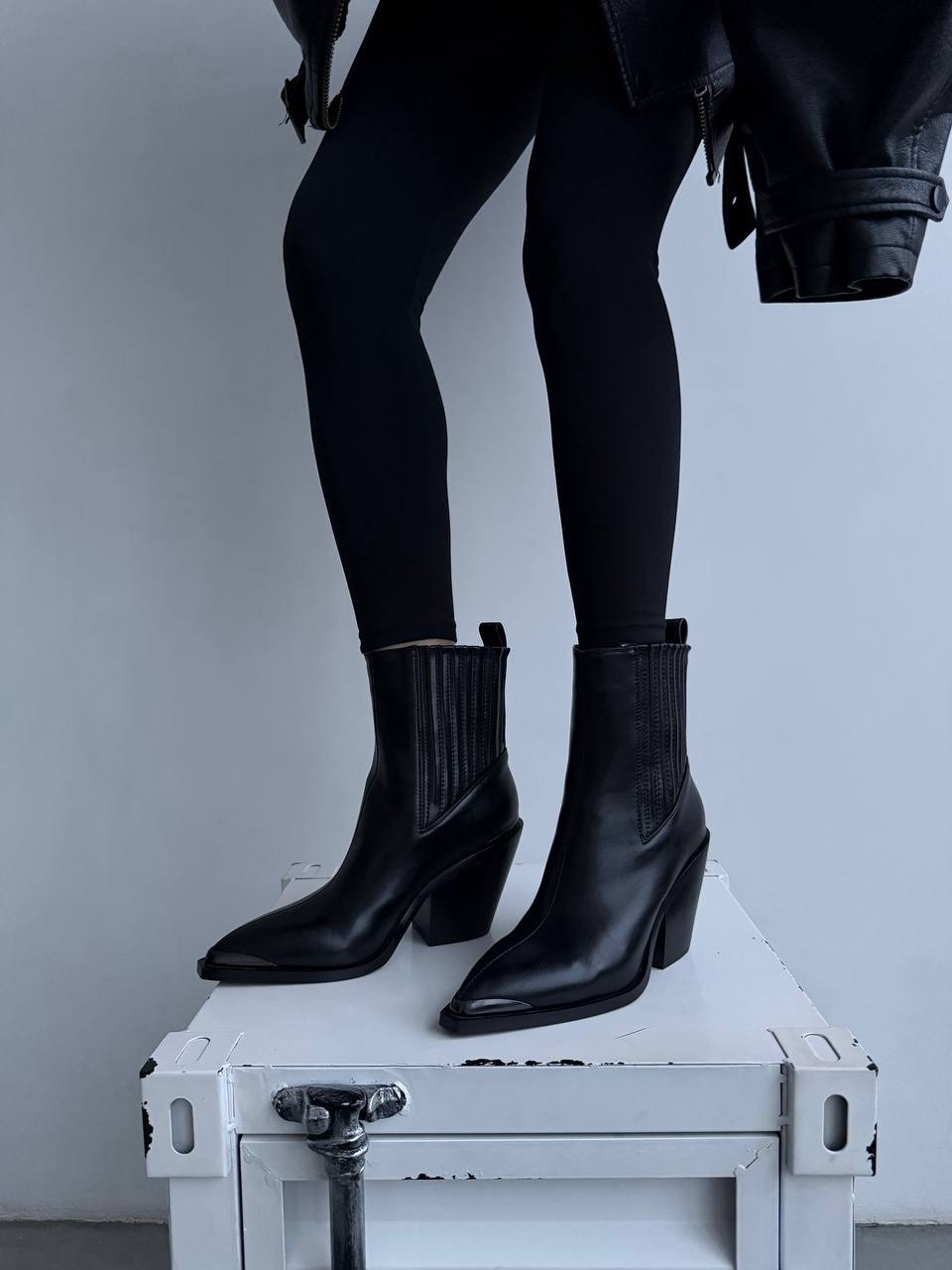 ,ботинки-казаки со скошенным каблуком befree, женская,женские ботильоны,ботильоны казаки