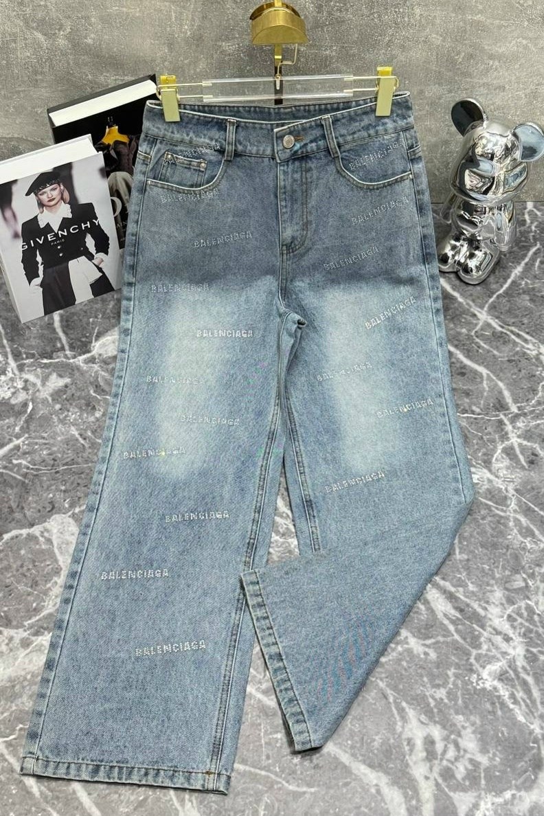 женские джинсы,модные джинсы,стильные джинсы,джинсы,джинсовые брюки