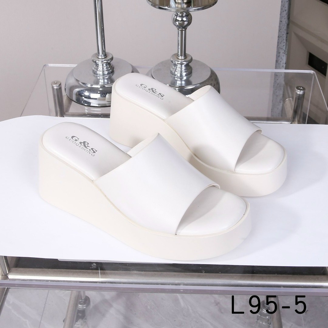 босоножки на платформе женские,женские шлепанцы на платформе,босоножки на платформе,платформа ,босоножки на платформе без застежек