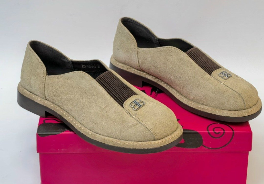 ,замшевые лоферы,лоферы женский,бежевые лоферы,женская