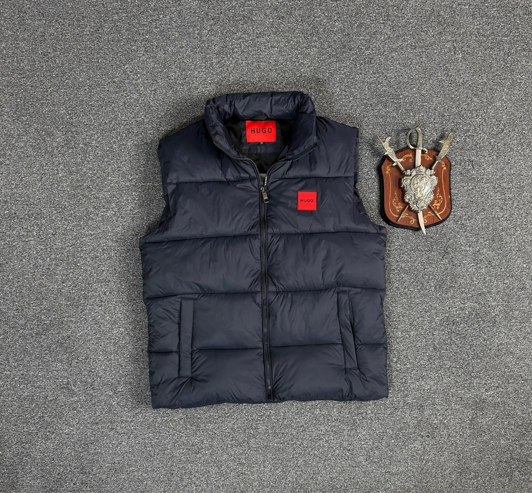 жилетка хуго босс мужская,мужской жилет,мужская жилетка,жилетка безрукавка,жилет