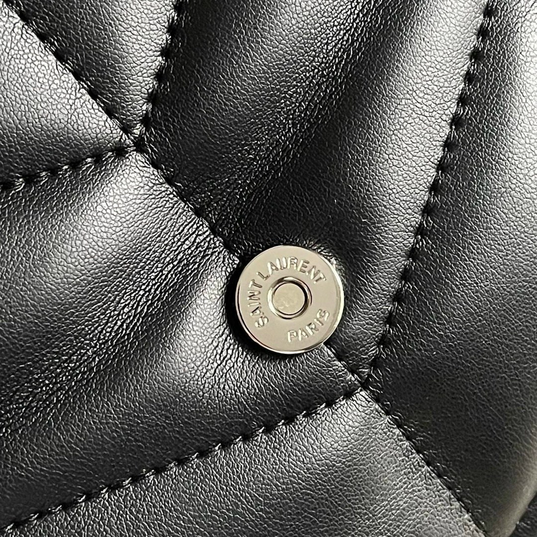 сумка женская yves saint laurent,сумка ив сен лоран puffer loulou,yves saint laurent сумка,yves saint laurent сумка на плечо,женская сумка ysl