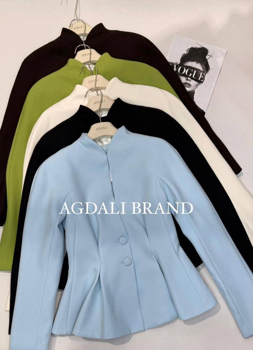 женский пиджак,жакеты,белый жакет с баской,жакет с воротником,пиджак женский с баской