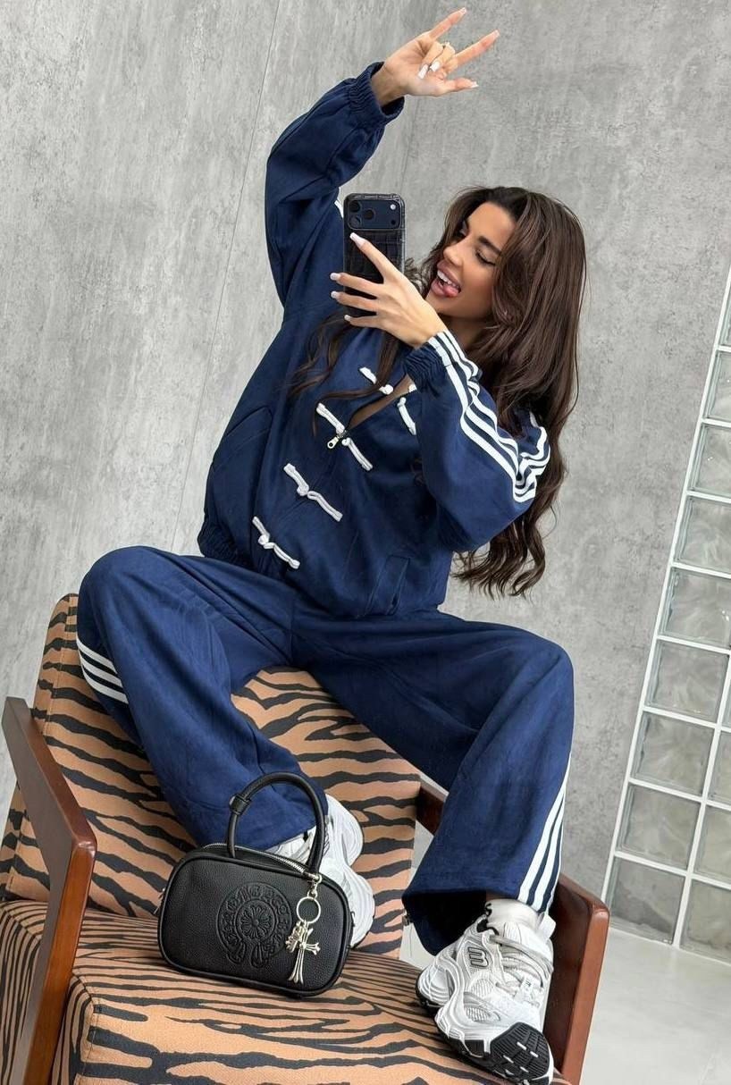 спортивный костюм,спортивный костюм женский,велюровый спортивный костюм,костюм классический,женские костюмы