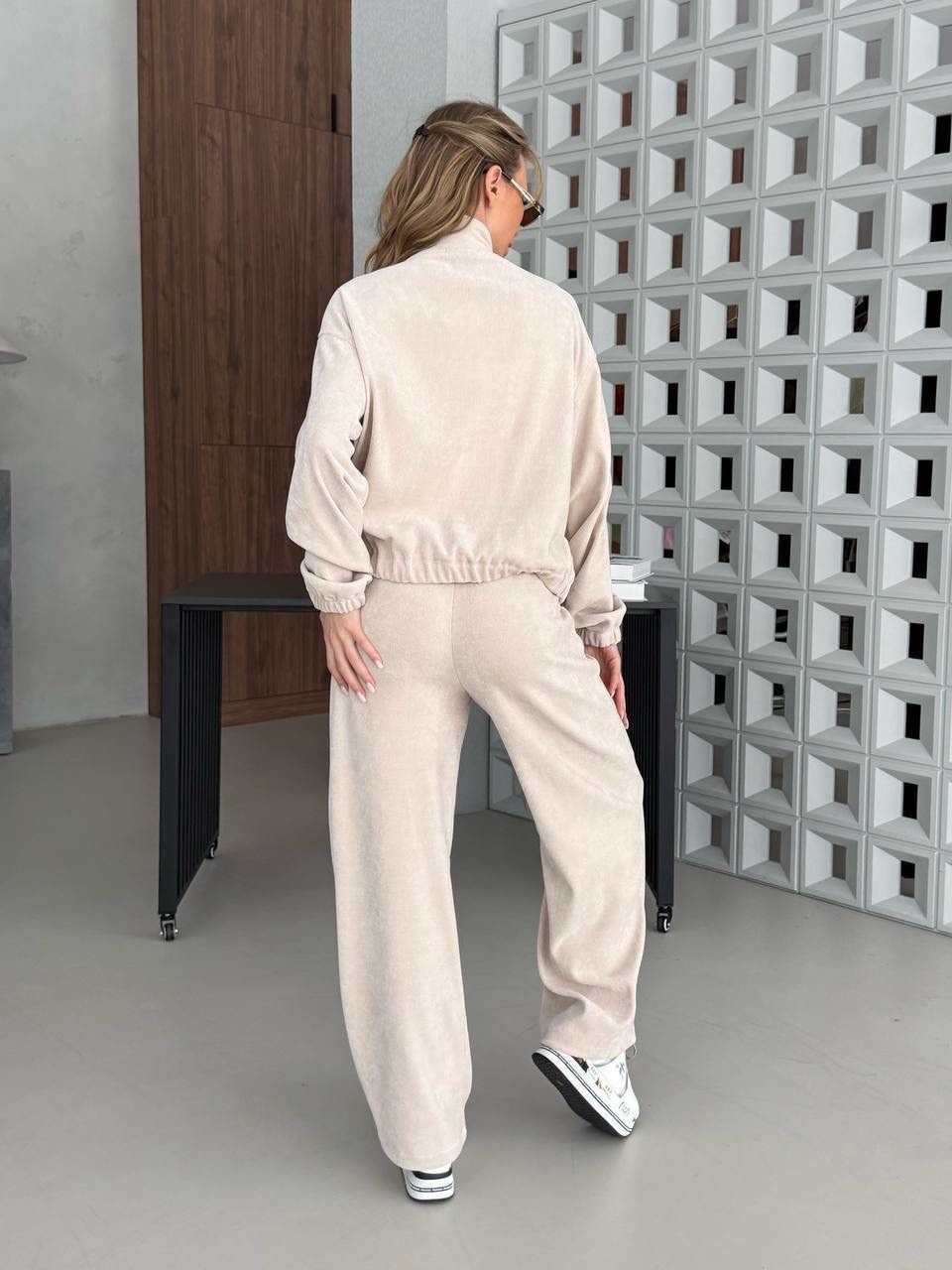 костюм бежевый,женский костюм на флисе,спортивный костюм бежевый,женский костюм,спортивный костюм