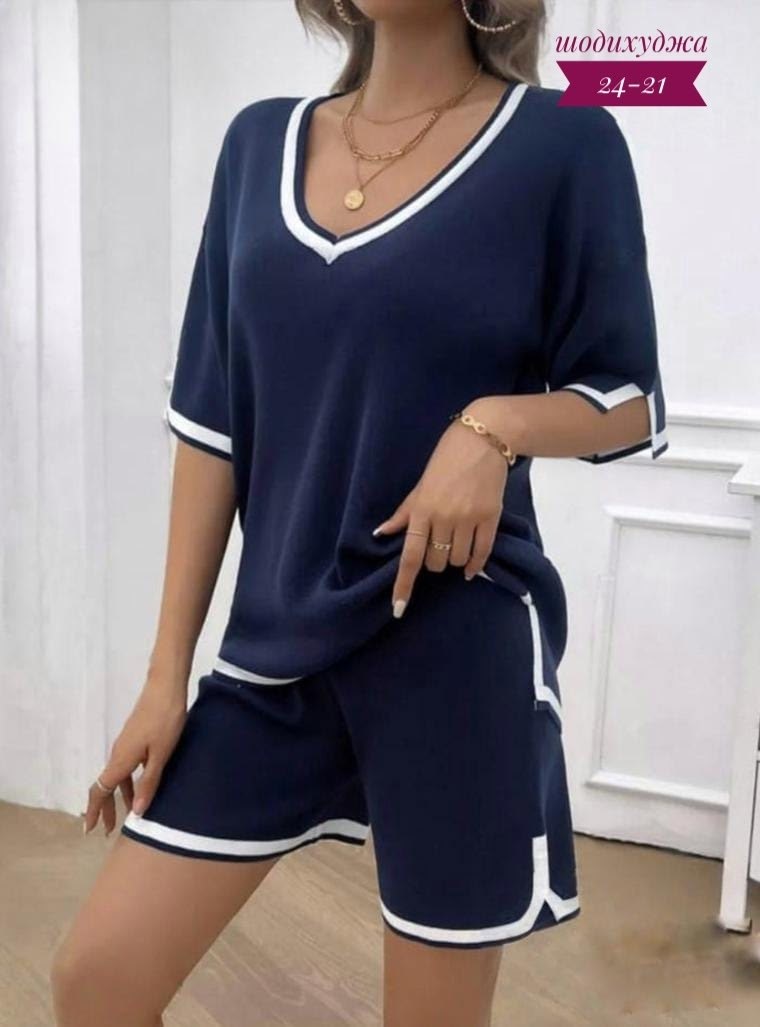трикотажный костюм с шортами,женский трикотажный костюм из двух предметов,трикотажные костюмы женские,женский костюм,женский трикотажный комплект из 2 предметов