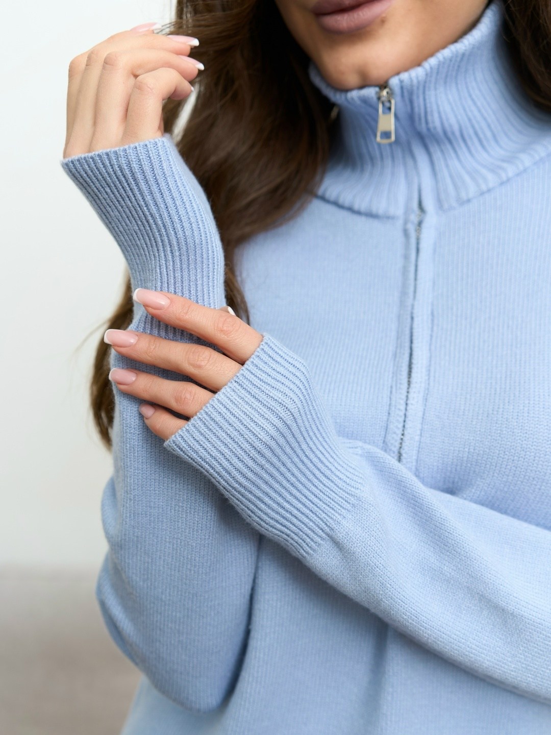 джемпер женский однотонный,джемпер голубой,джемпера женские,джемпер трикотажный,свитера женские