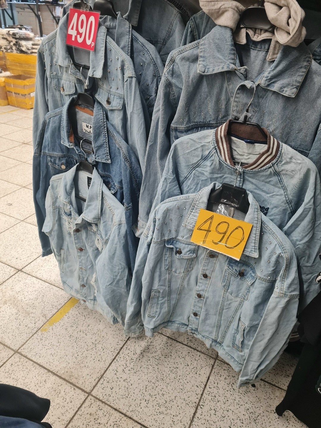 джинсовая куртка,джинсы женские,образ с джинсовкой,джинсах,голубые джинсы