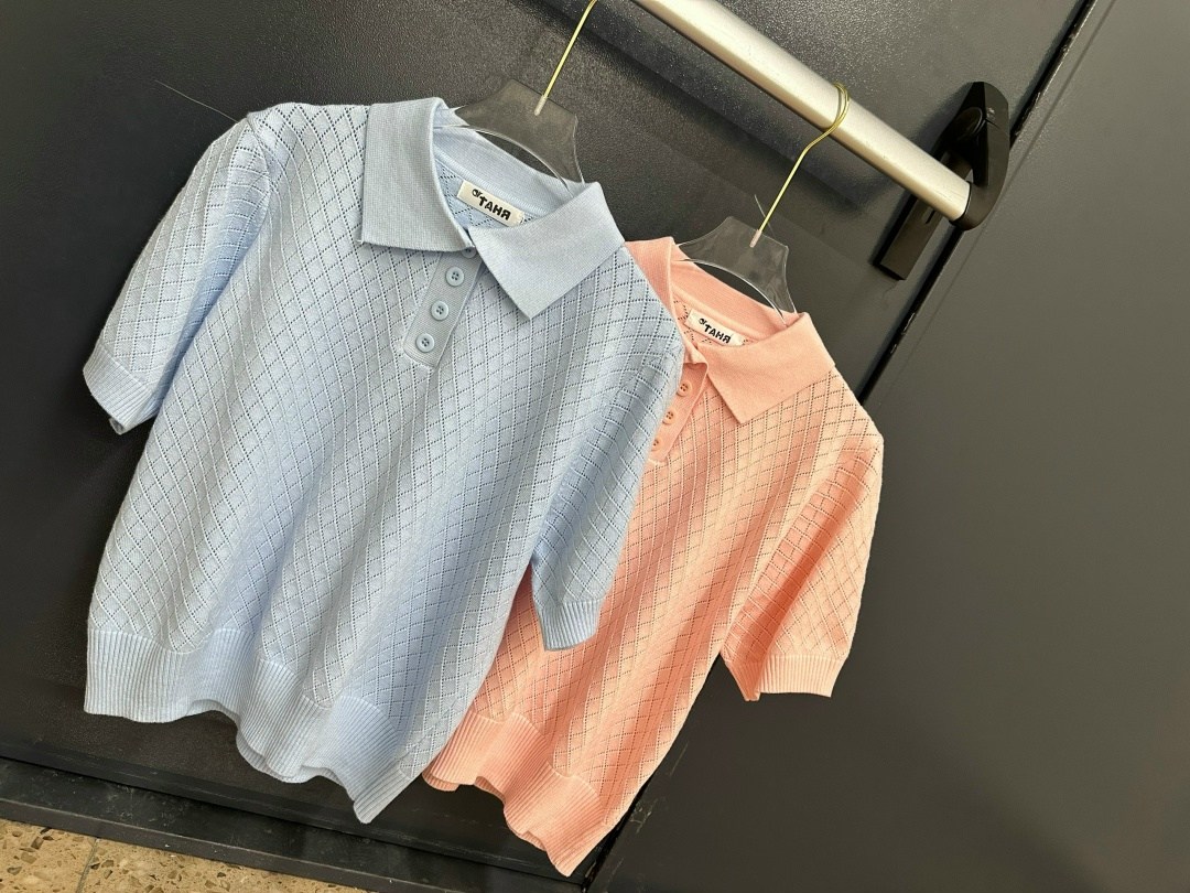 бежевый джемпер,джемпер поло,поло рубашка,вязаное поло,трикотажная рубашка