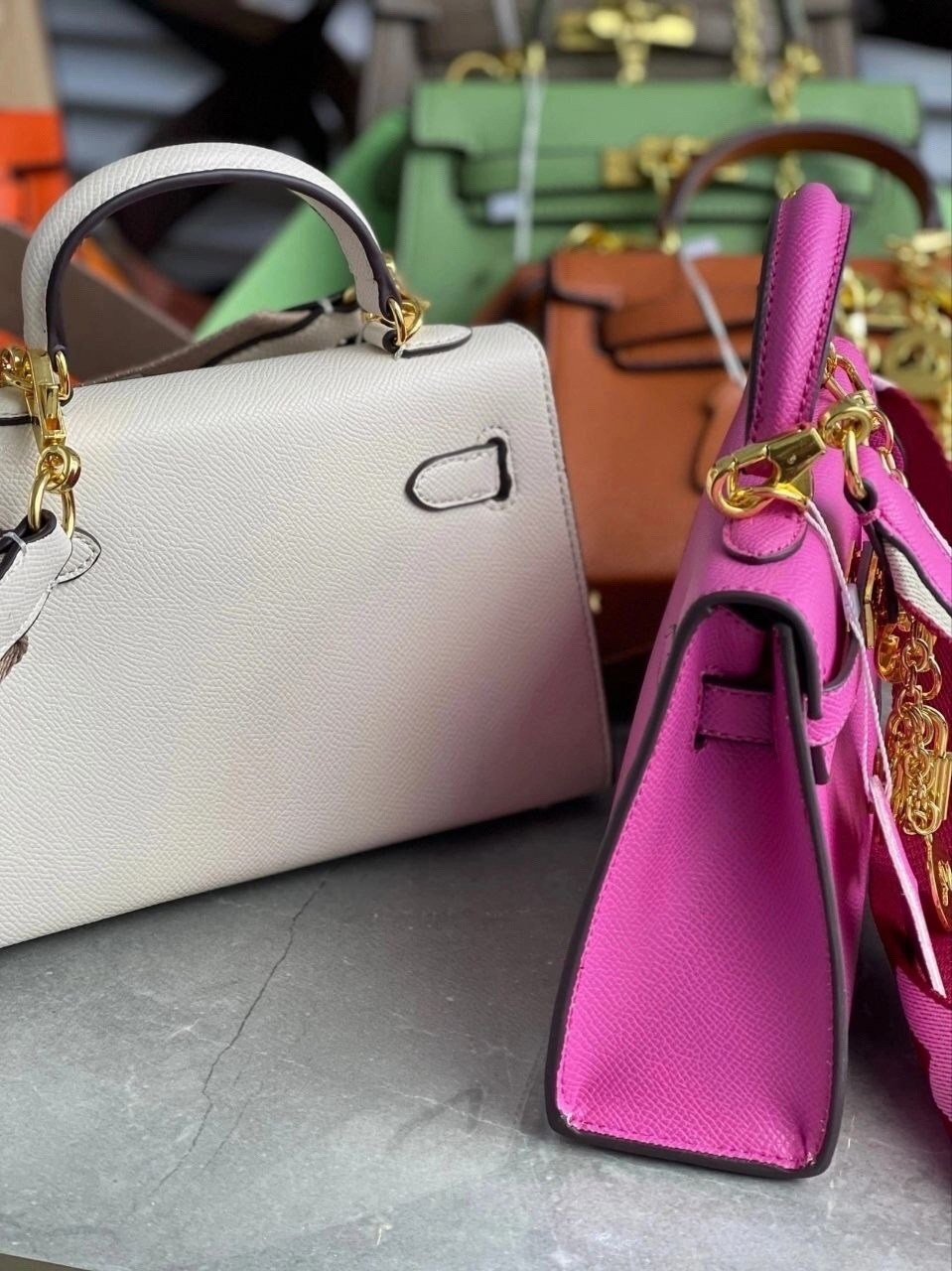 коробка для сумки 25 келли hermes,сумка брендовая в подарок hermes гермес,сумка женская маленькая hermes,сумка hermes,женская сумка hermes