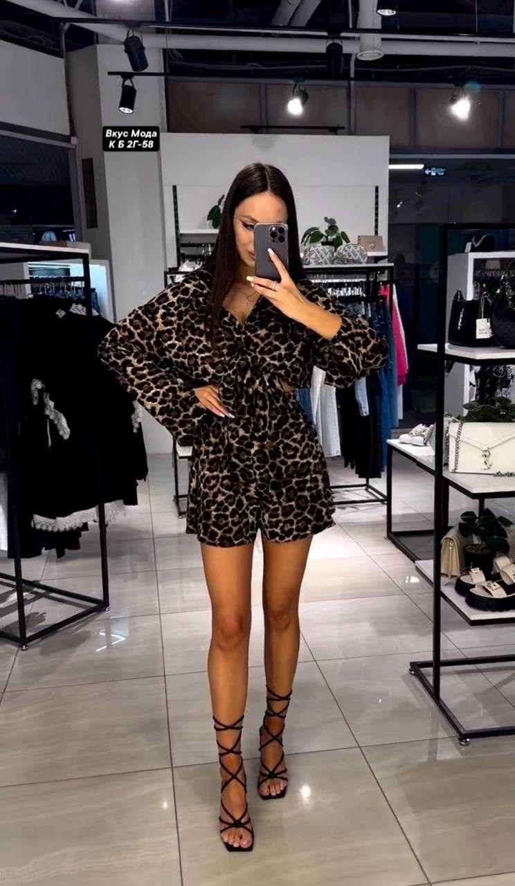 костюм леопардовый,костюм летний леопардовый шорты и рубашка,женский костюм с шортами,леопардовый костюм с шортами