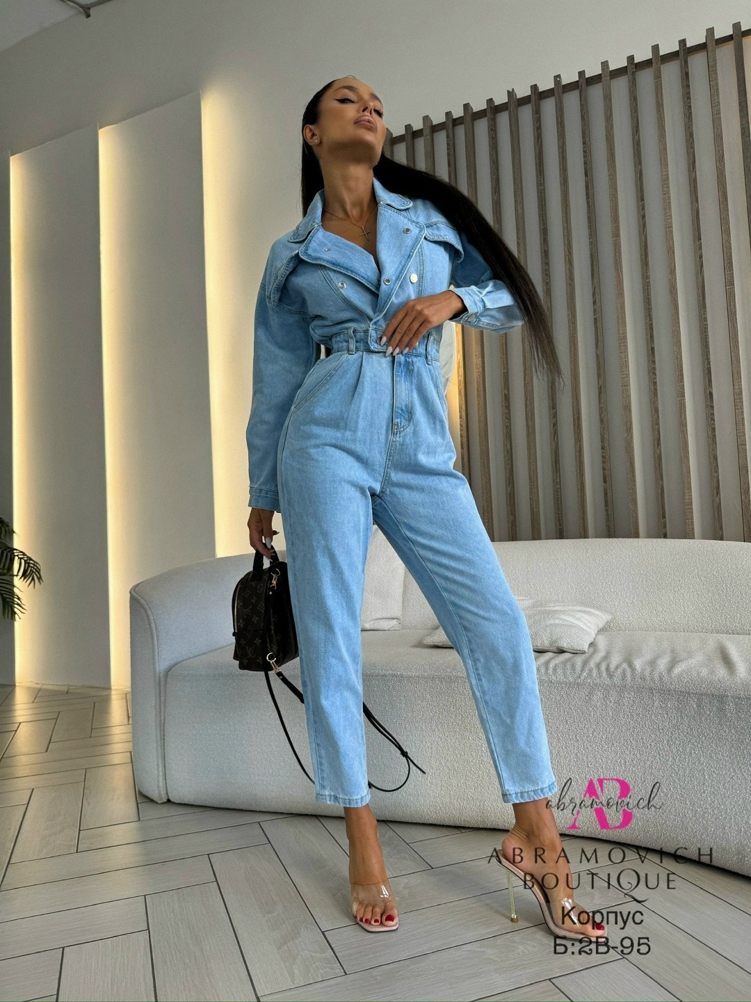 комбинезон женский джинсовый,джинсовые комбинезоны,комбинезон джинсовый shmatovashop цвет голубой,джинсовые комбинезоны женские 2026 модные,повседневные свободные джинсовые комбинезоны
