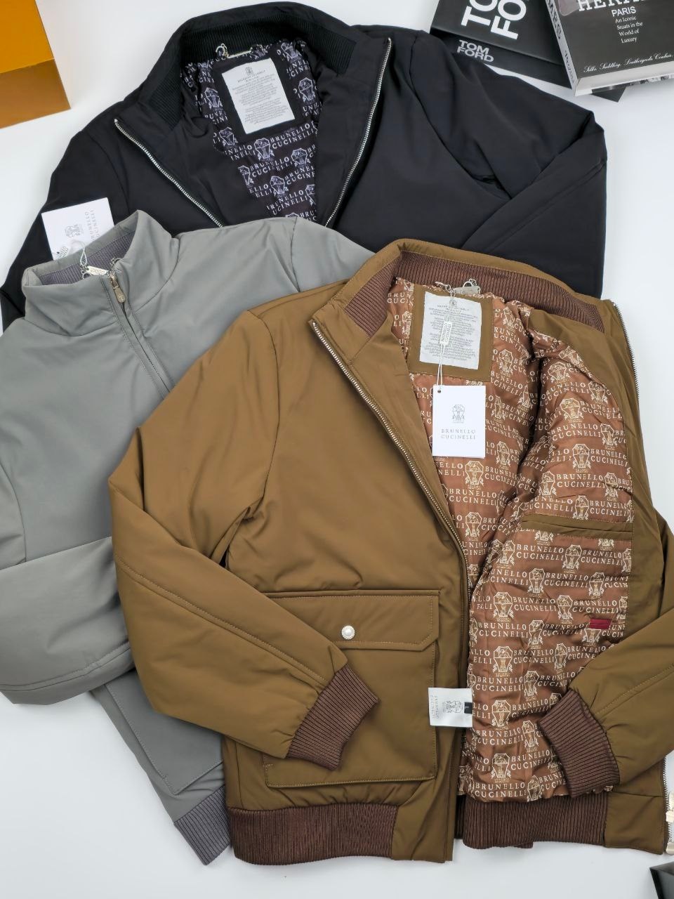 куртка,куртка демисезонная,куртка бомбер,мужская куртка,мужская куртка бомбер